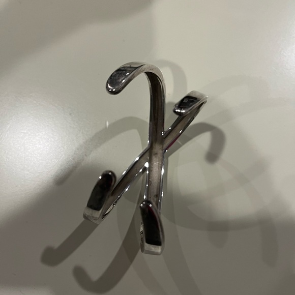 Tiffany &Co. Paloma’s Graffiti X Cuff - Picture 6 of 7